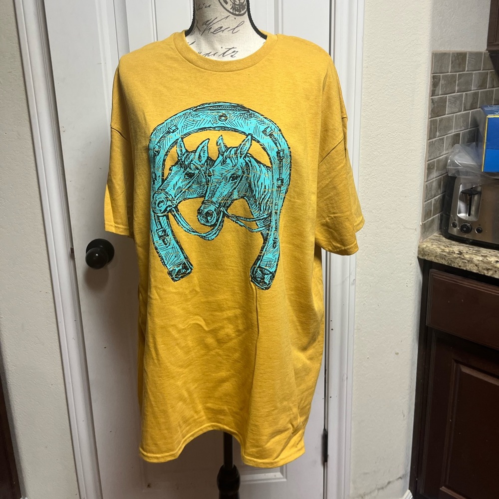 Beautiful Horse Head Boutique T-shirt